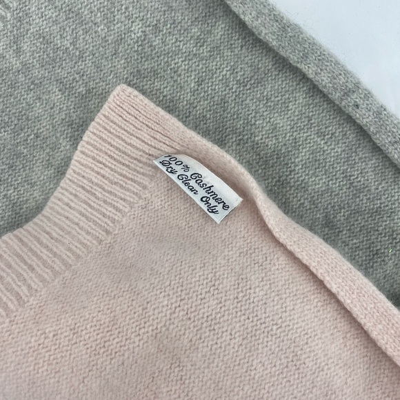 Cashmere Pink Grey Scarf Soft Cozy - Picture 5 of 9